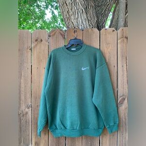 90s Vintage Nike Sweatshirt Size XL, Streetwear, Small swoosh, Y2K.